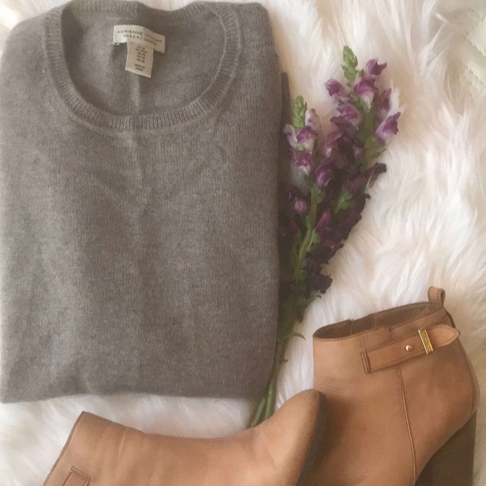 Adrienne Vittadini 100% Cashmere Sweater